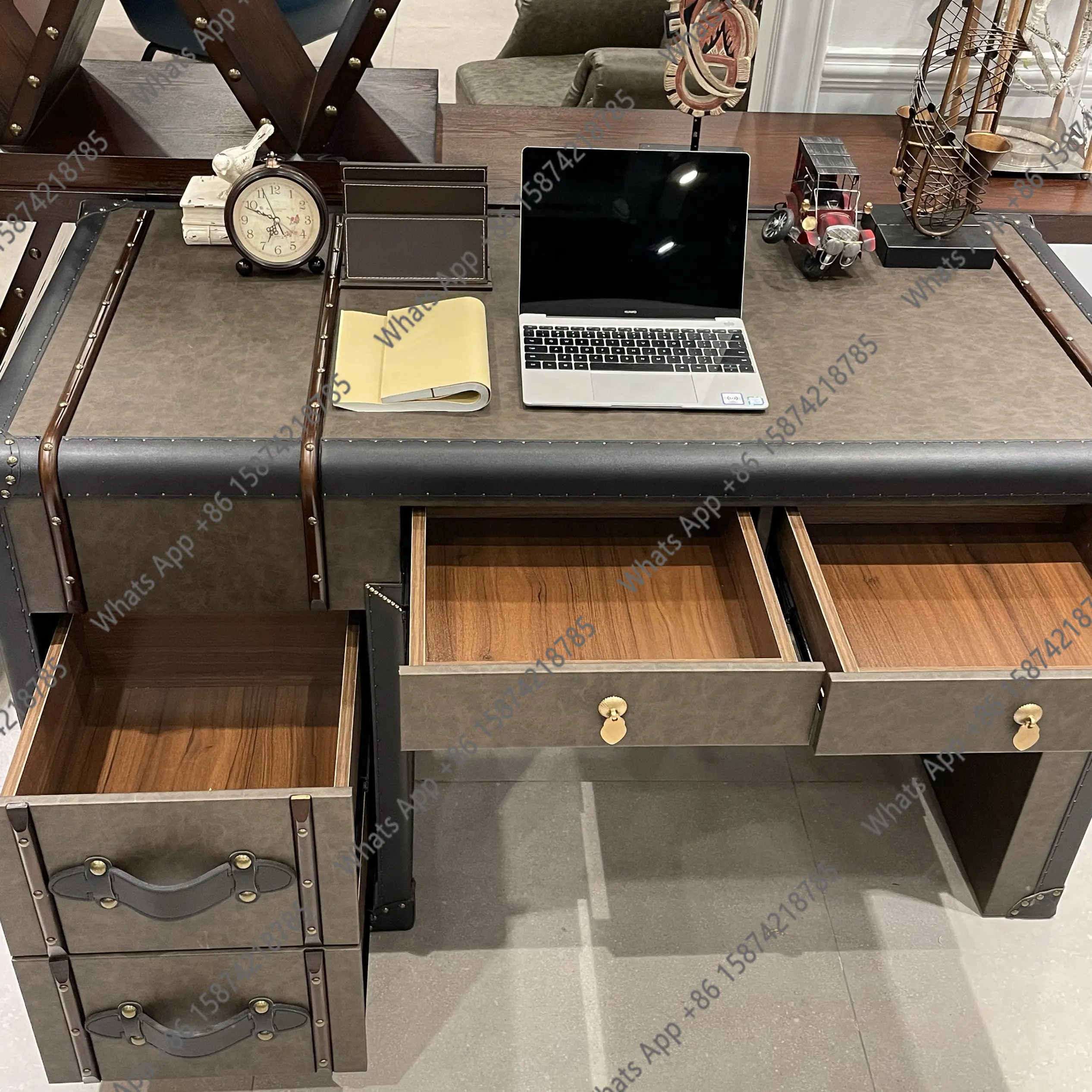 Iu American Retro Second-hand  - Office Furniture Second Hand ulasan dan harga